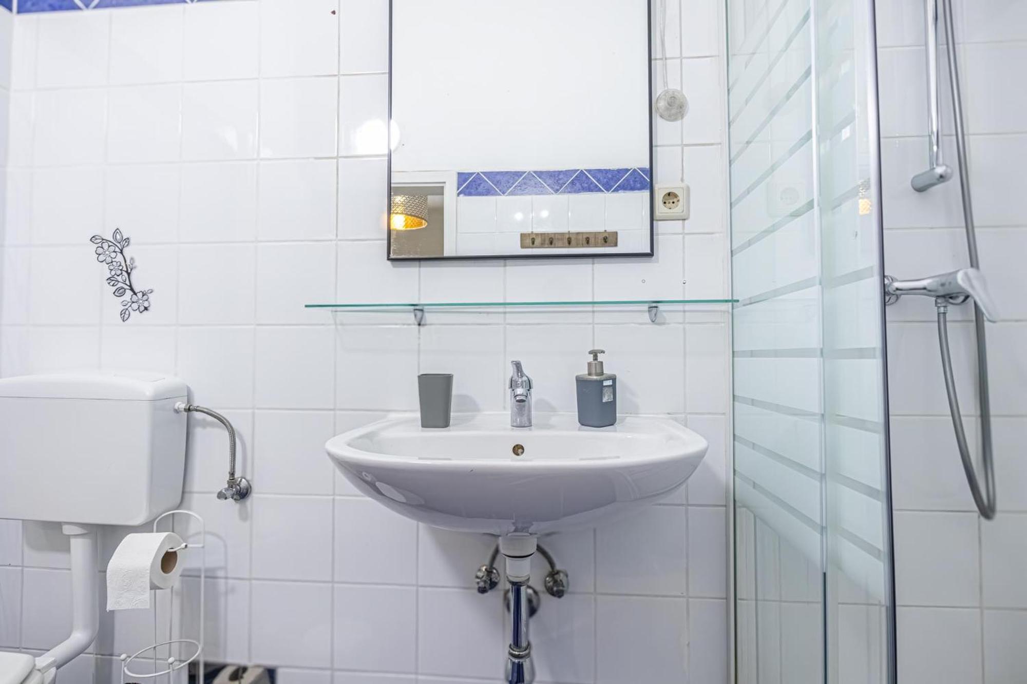 Cozy 1Br - Perfect For Long Stays Wien Exterior foto